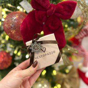 confezione-regalo-bigiotteria-vestopazzo-con-scatolina confezione regalo natalizia vestopazzo