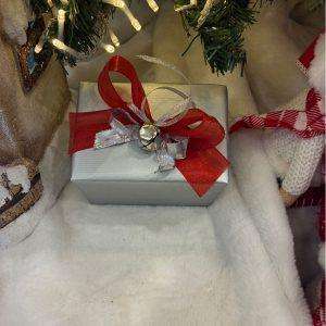 confezione-regalo-natalizia confezione regalo pacco regalo mamo non mamo