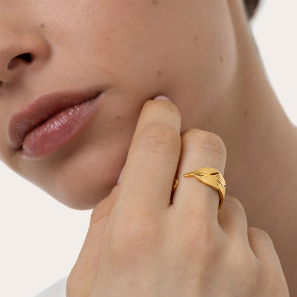 anello fascia foglia acciaio placcato oro vestopazzo donna